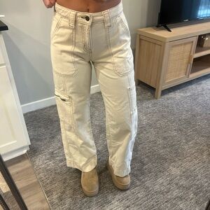 Women’s Cream Cargo Pants